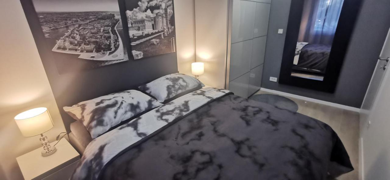 Legacy Marine2 - Zadar, Luxury Suites Esterno foto